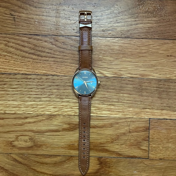 Nixon Brown Leather Strap Watch - Picture 1 of 4